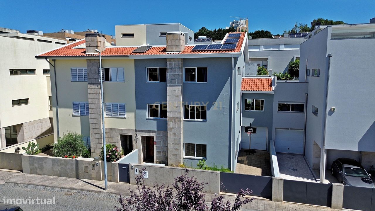 Casa T4 em Valbom, Portugal N.º 142744