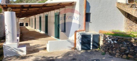 3 غرف نوم فيلا في Lipari, Italy رقم 265317 2