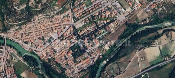 1غرفة مستودع في Fossombrone, Italy رقم 260125 10