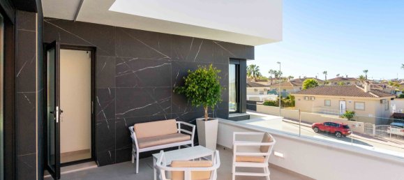 5 bedrooms Villa in Rojales, Spain No. 12733 16