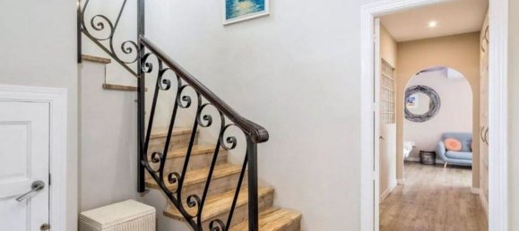 3 bedrooms Villa in Estepona, Spain No. 52308 11