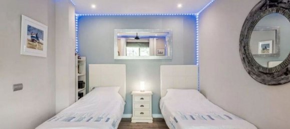 3 bedrooms Villa in Estepona, Spain No. 52308 20