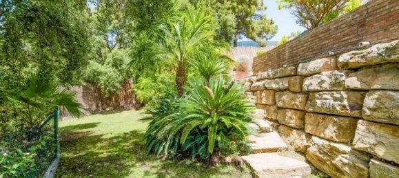 3 bedrooms Villa in Estepona, Spain No. 52308 35