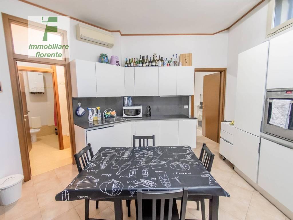 3-Zimmer Wohnung in Padua, Italy, Nr. 237641