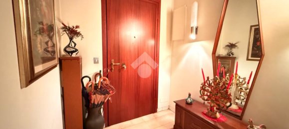 2 Schlafzimmer Wohnung in Pavia, Italy, Nr. 124660 9