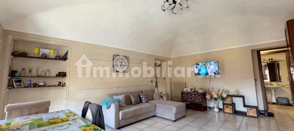 1 bedroom Apartment in Gassino Torinese, Italy No. 296353 2