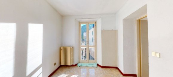 Gebäude in Maccagno con Pino e Veddasca, Italy 174m², Nr. 118656 17