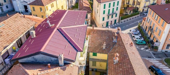 Gebäude in Maccagno con Pino e Veddasca, Italy 174m², Nr. 118656 9