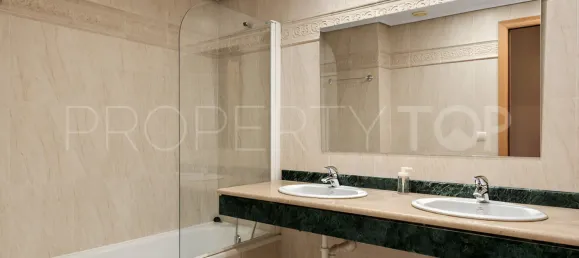 Apartamento T2 em Estepona, Spain N.º 134084 5