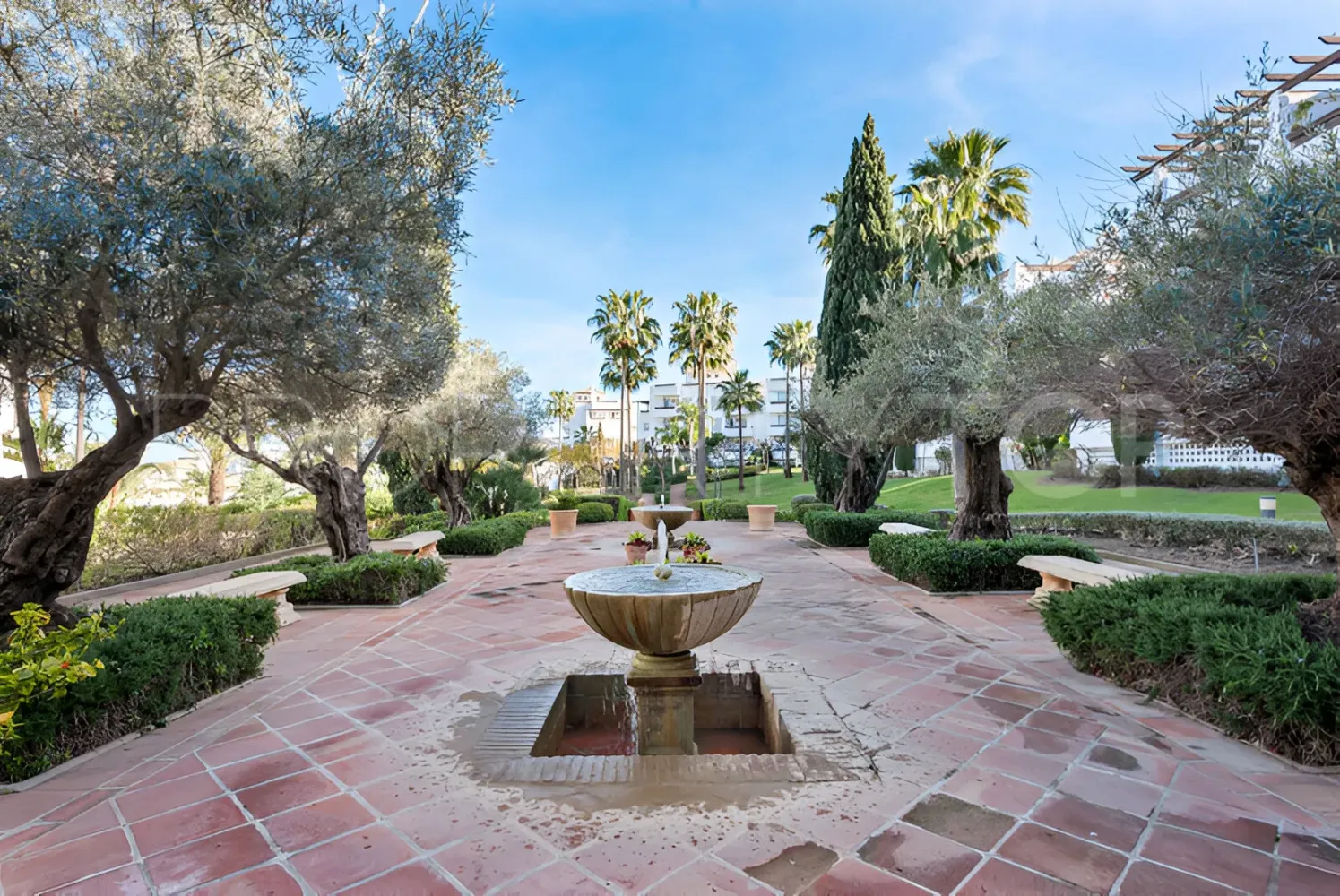 Apartamento T2 em Estepona, Spain N.º 134084