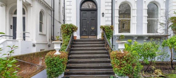 2 bedrooms Apartment in London, United Kingdom No. 3717 2