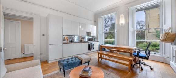 2 bedrooms Apartment in London, United Kingdom No. 3717 4