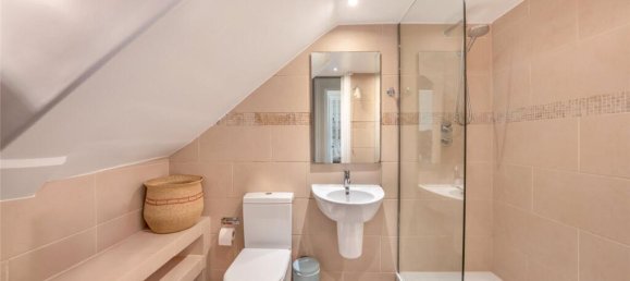 2 bedrooms Apartment in London, United Kingdom No. 3717 7