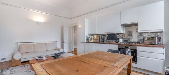 2 bedrooms Apartment in London, United Kingdom No. 3717 8