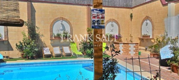 3 غرف نوم فيلا في Saint Paul's Bay, Malta رقم 8870 4
