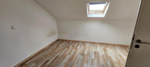 Moradia em banda de 9 divisões em Kaiserslautern, Germany N.º 145983 6