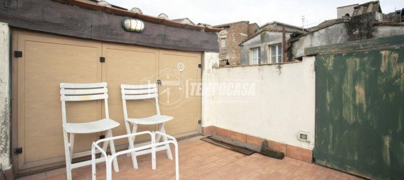 3 rooms Apartment in Perugia, Italy No. 5969 3