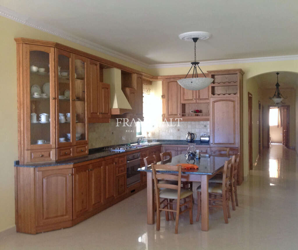 3 chambres Appartement à Saint Paul's Bay, Malta No. 4226