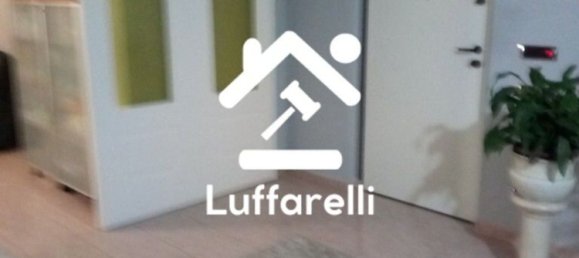 9-Zimmer Haus in Frosinone, Italy, Nr. 210058 2