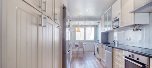 4 bedrooms Apartment in Lisbon, Portugal No. 124906 7