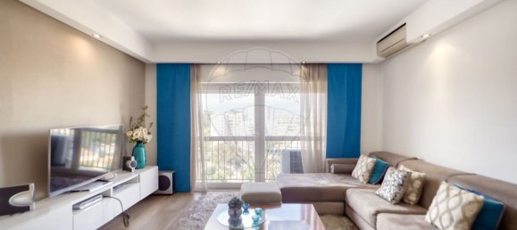 4 bedrooms Apartment in Lisbon, Portugal No. 124906 2