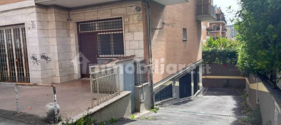 13m² Garage in Rome, Italy No. 355005 7