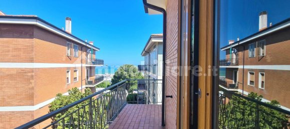 Квартира с 3 спальнями в Анкона, Италия № 175771 12