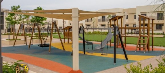 3 Schlafzimmer Stadthaus in Town Square, UAE, Nr. 26609 2