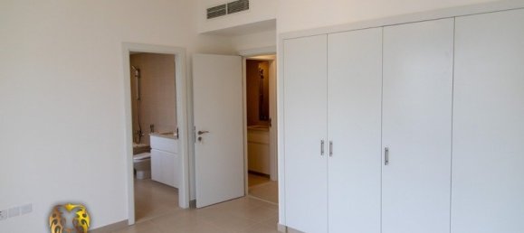 3 Schlafzimmer Stadthaus in Town Square, UAE, Nr. 26609 5