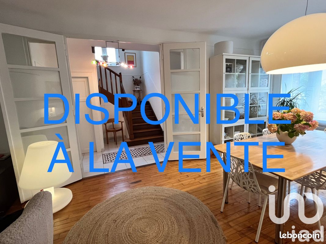 Casa de 4 dormitorios en Montigny-les-Metz, France No. 48017