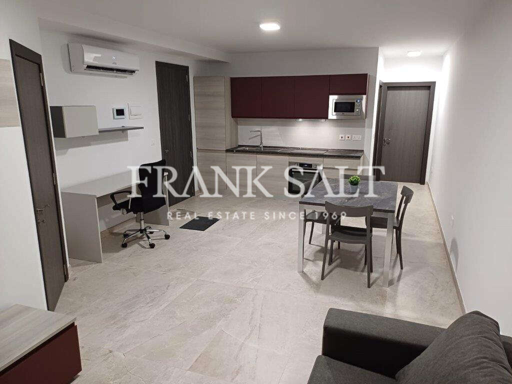 2 bedrooms Apartment in San Gwann, Malta No. 10361