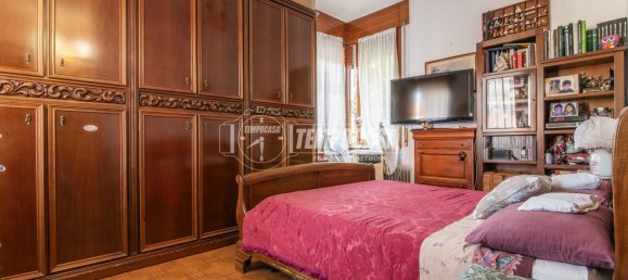 4 rooms Apartment in Desio, Italy No. 293709 7