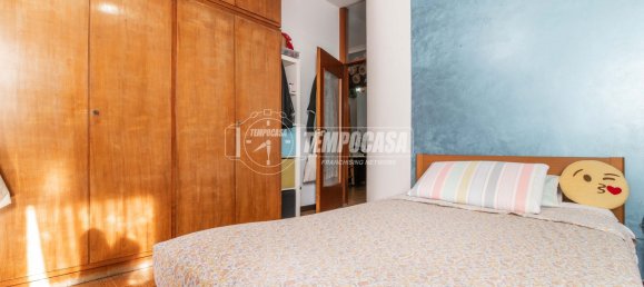 4 rooms Apartment in Desio, Italy No. 293709 5