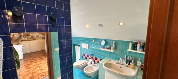 Estudio en Pietra Ligure, Italy No. 319290 15