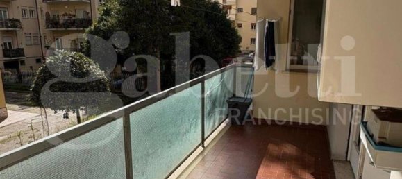 2 bedrooms Apartment in Rieti, Italy No. 53500 2