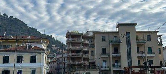 5 bedrooms Apartment in Cava de' Tirreni, Italy No. 9310 3
