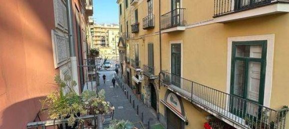 5 bedrooms Apartment in Cava de' Tirreni, Italy No. 9310 2