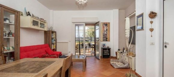 3غرفة شقة في Fonte Nuova, Italy رقم 10621 25