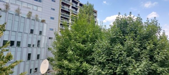 Studio in Paris, France No. 312606 15