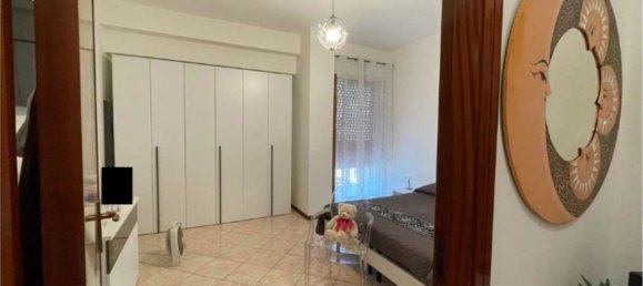 Apartamento de 5 habitaciónes en Vittoria, Italy No. 195238 9