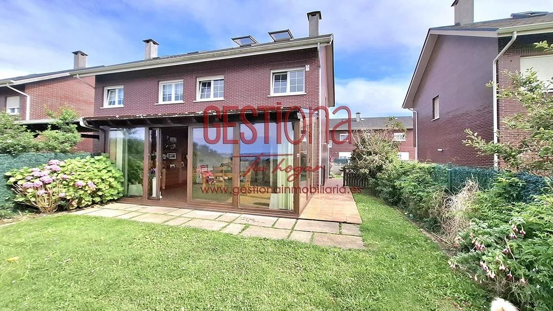 Adosado de 3 dormitorios en Cantabria, Spain No. 164313