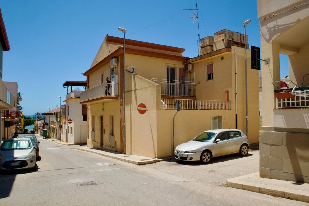 3 bedrooms Apartment in Ragusa, Italy No. 75760