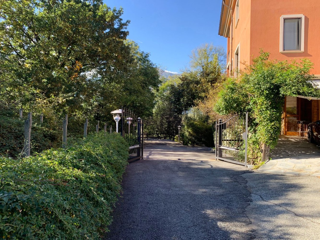 10 rooms Villa in Ivrea, Italy No. 49751