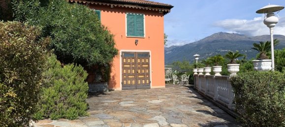 10 rooms Villa in Ivrea, Italy No. 49751 2