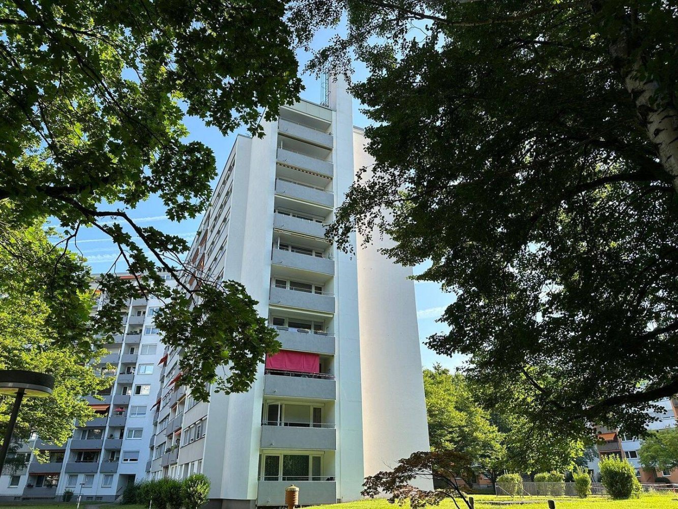 Квартира с 3 комнатами в Карлсруэ, Германия № 316058