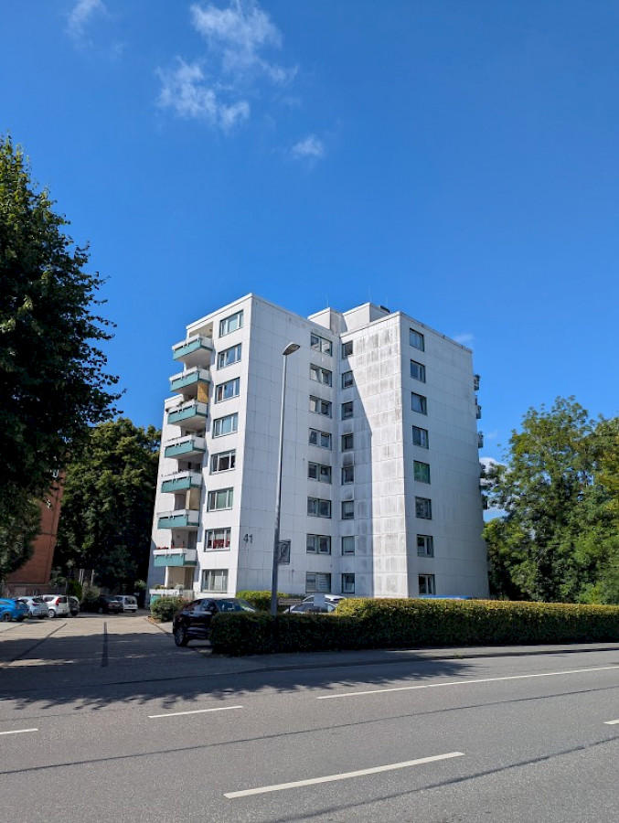 Квартира с 2 комнатами в Эмден, Германия № 298055