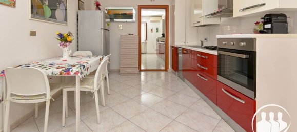 4 Schlafzimmer Wohnung in Turin, Italy, Nr. 350061 6