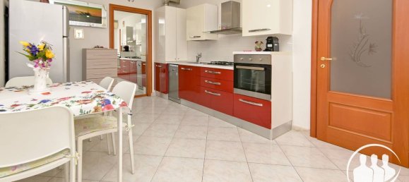 4 Schlafzimmer Wohnung in Turin, Italy, Nr. 350061 5