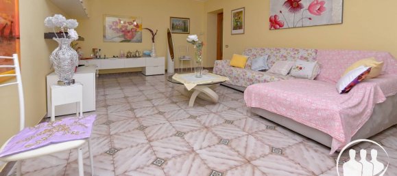 4 Schlafzimmer Wohnung in Turin, Italy, Nr. 350061 36