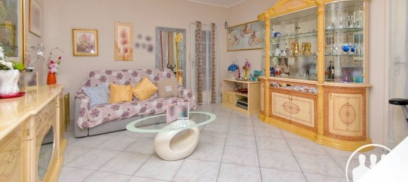 4 Schlafzimmer Wohnung in Turin, Italy, Nr. 350061 10